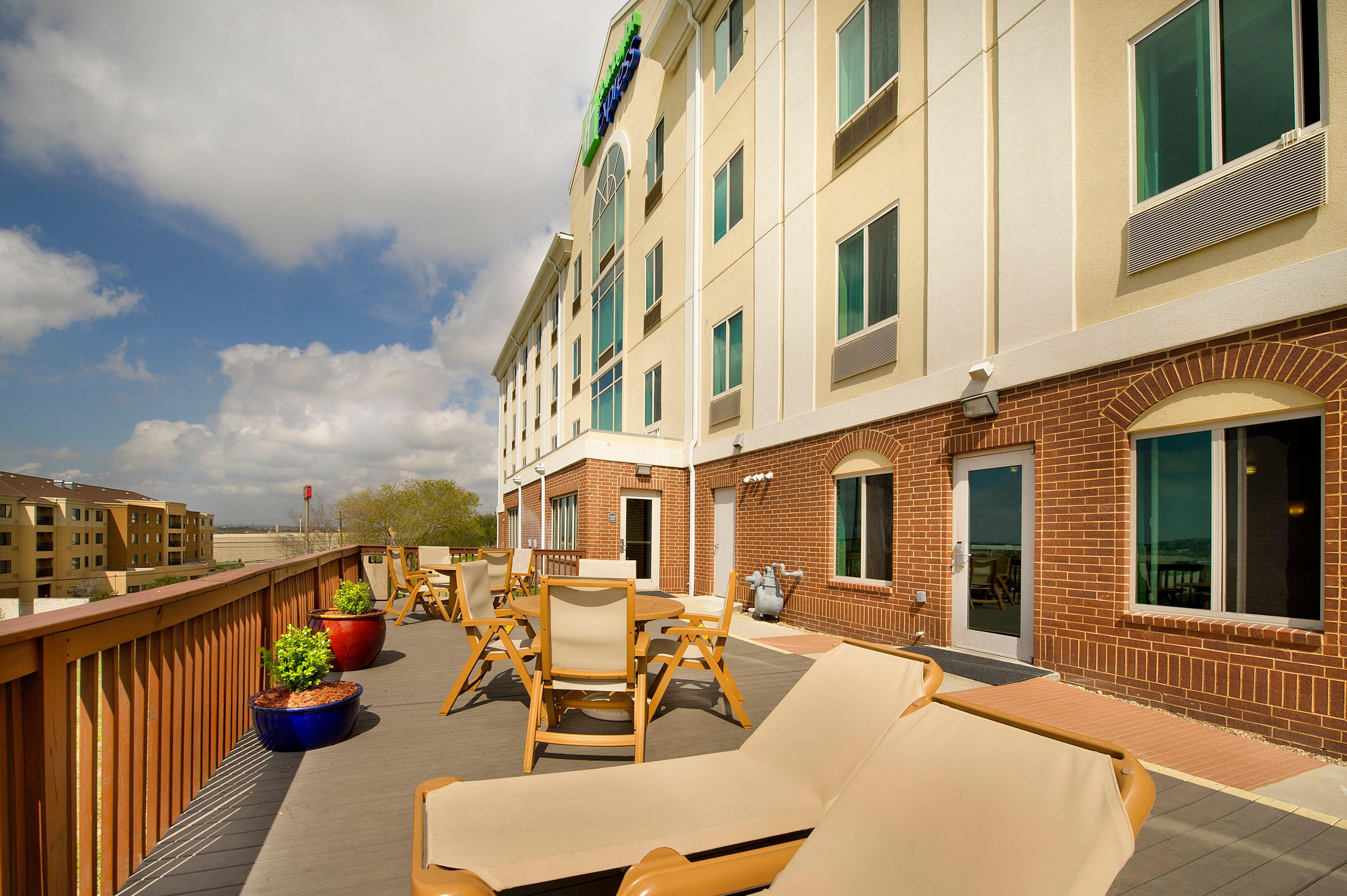 Holiday Inn Express & Suites San Antonio West Sea World Area By Ihg מראה חיצוני תמונה