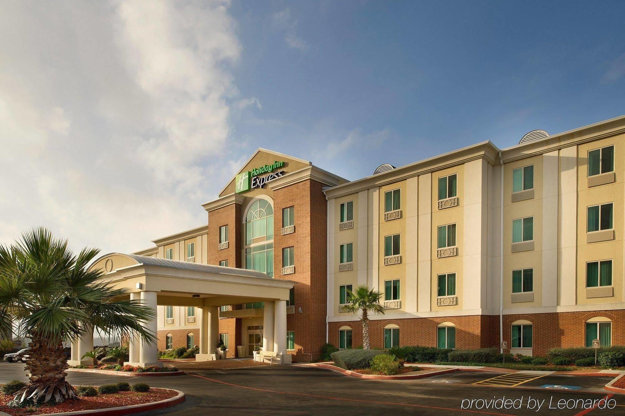 Holiday Inn Express & Suites San Antonio West Sea World Area By Ihg מראה חיצוני תמונה