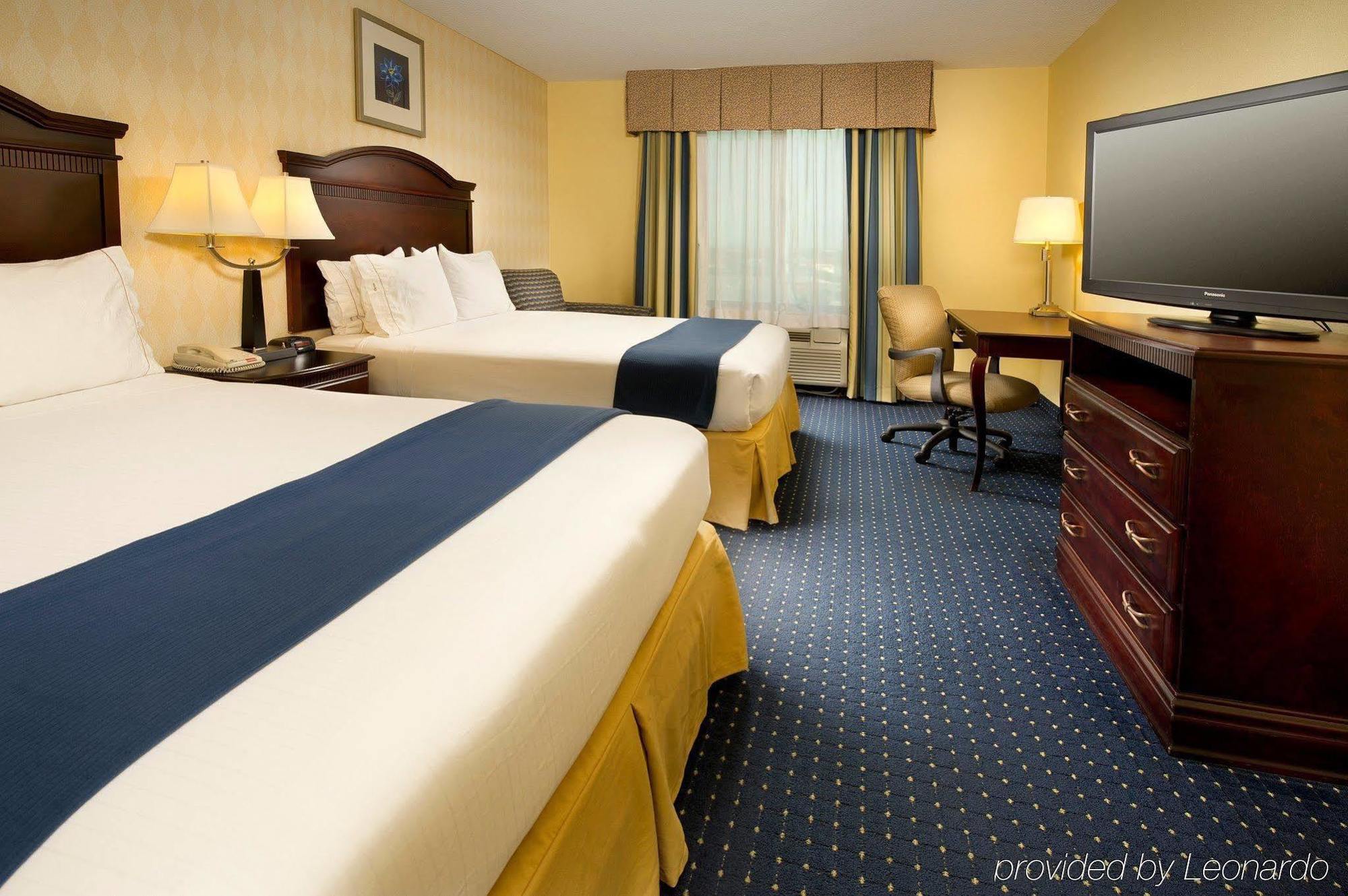 Holiday Inn Express & Suites San Antonio West Sea World Area By Ihg מראה חיצוני תמונה